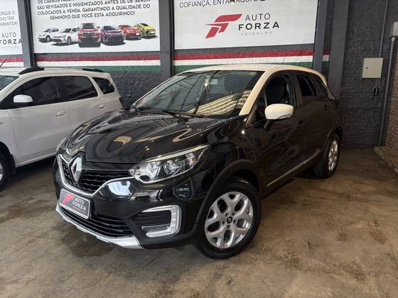 RENAULT CAPTUR 1.6 16V SCE FLEX LIFE X-TRONIC RENAULT CAPTUR 1.6 16V SCE FLEX LIFE X-TRONIC